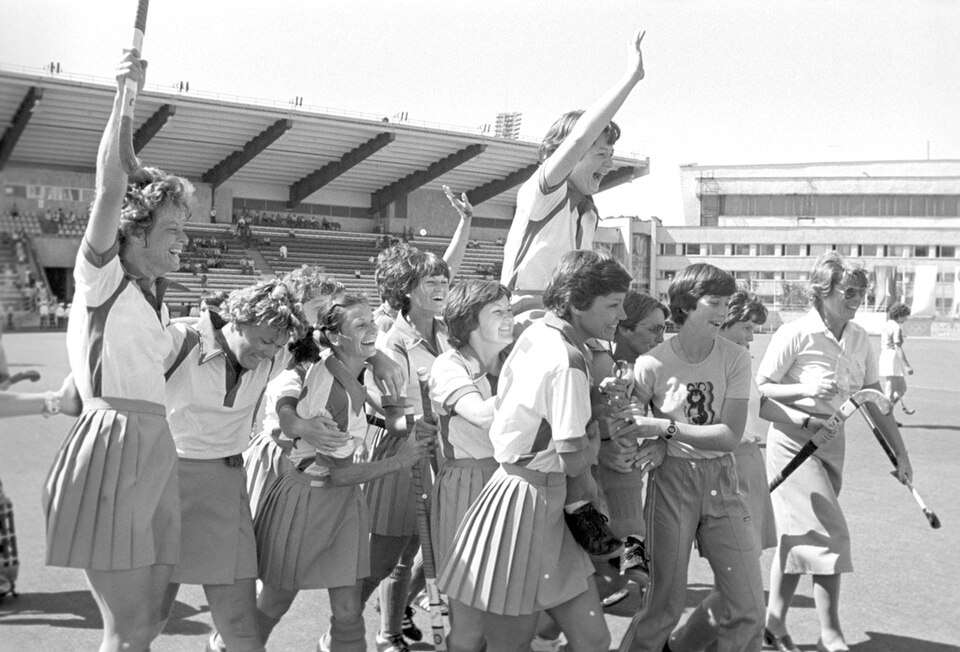 Zimbabwe's women's field hockey celebrates at the Moscow 1980 Olympics.